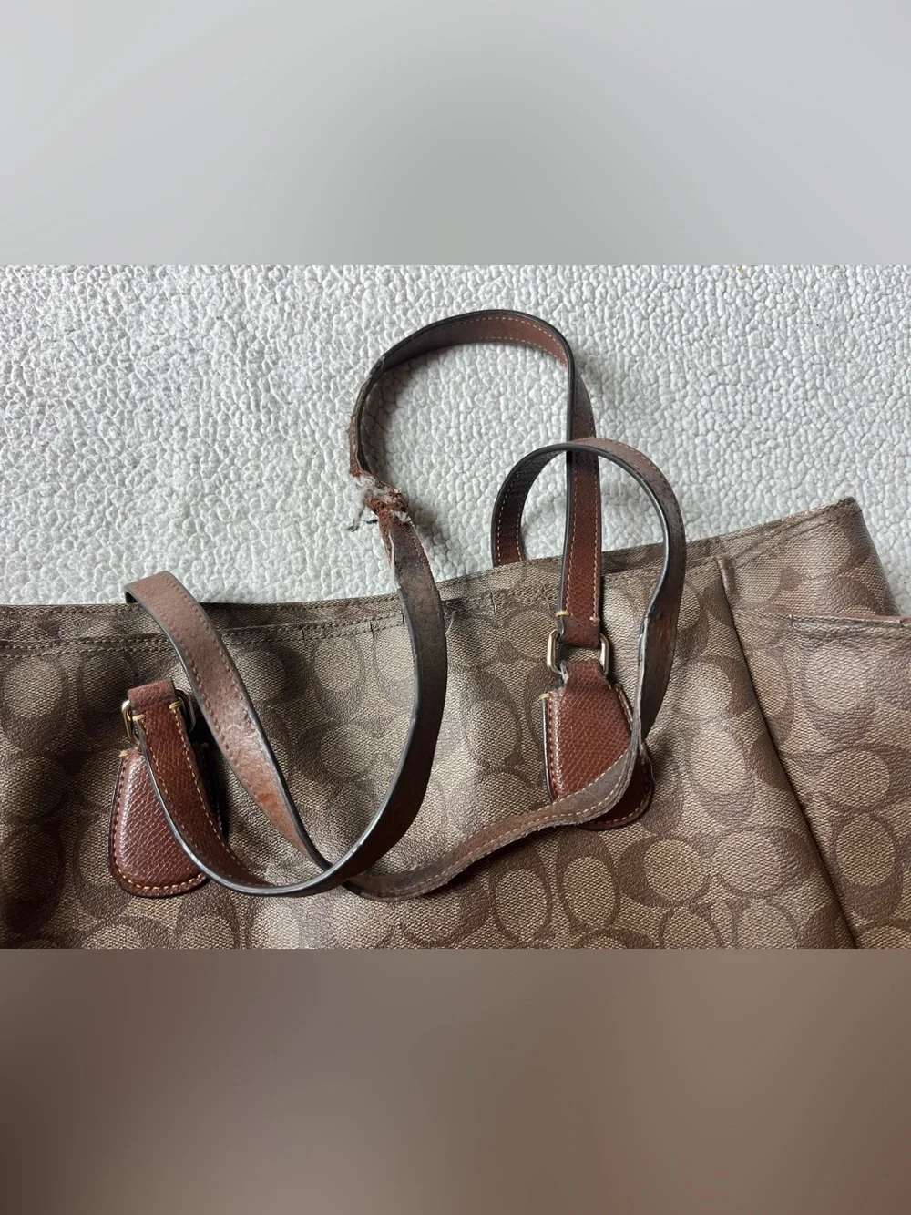 Coach Signature Baby Bag Khaki